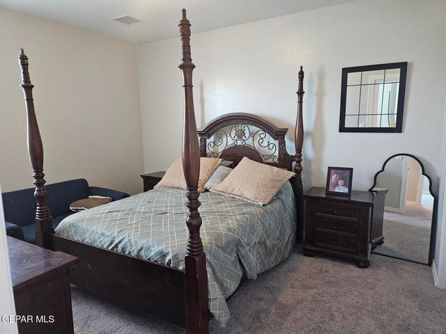 129 Esther Trail, Santa Teresa, NM 88008