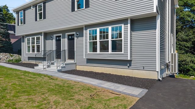 93 Brown St A, Leicester, MA 01611