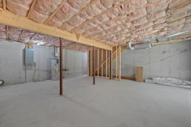 93 Brown St A, Leicester, MA 01611