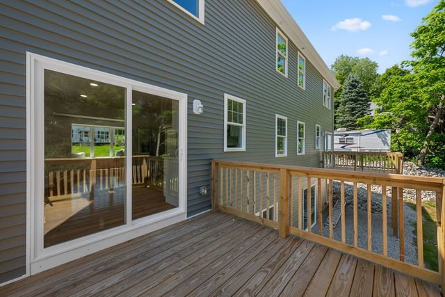 93 Brown St A, Leicester, MA 01611