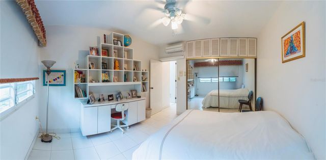 I-16 BUCARE BUCARE CAPARRA HILLS, Guaynabo, PR 00969