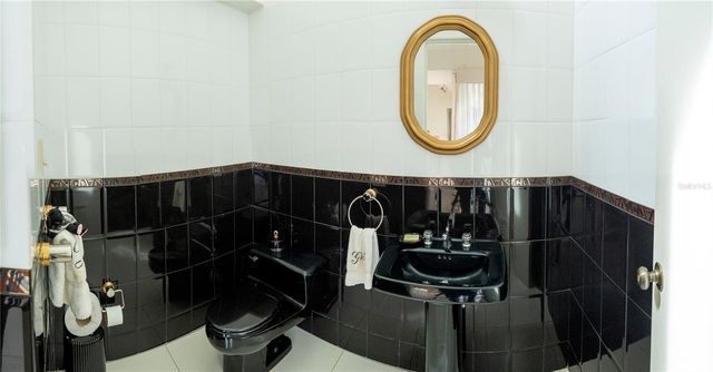 I-16 BUCARE BUCARE CAPARRA HILLS, Guaynabo, PR 00969