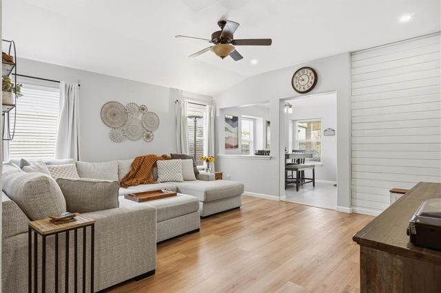 2712 Hearthsong LOOP, Round Rock, TX 78665