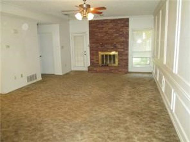 1004 Vera Court, Irving, TX 75060