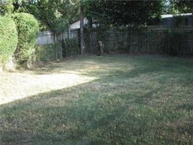 1004 Vera Court, Irving, TX 75060
