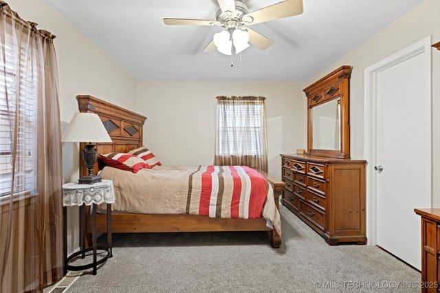 1400 W Quinton Street, Broken Arrow, OK 74011