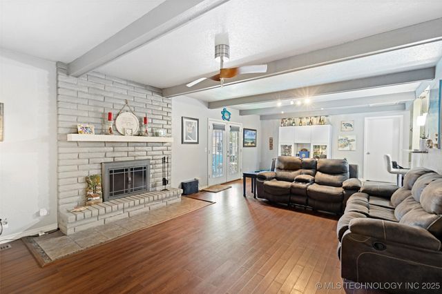 1400 W Quinton Street, Broken Arrow, OK 74011