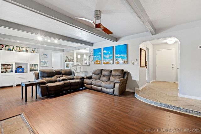 1400 W Quinton Street, Broken Arrow, OK 74011