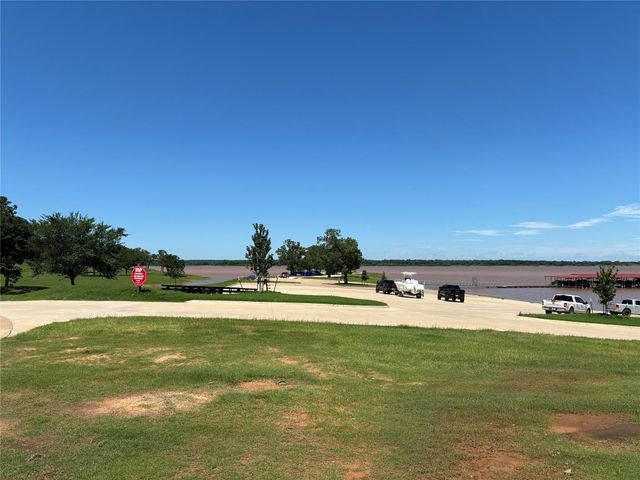 104 Meridian Lane, Gordonville, TX 76245