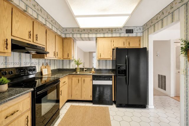 14575 Bonaire Blvd 308, Delray Beach, FL 33446