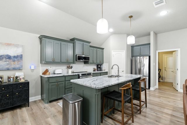 1629 Town Creek Circle, Weatherford, TX 76086