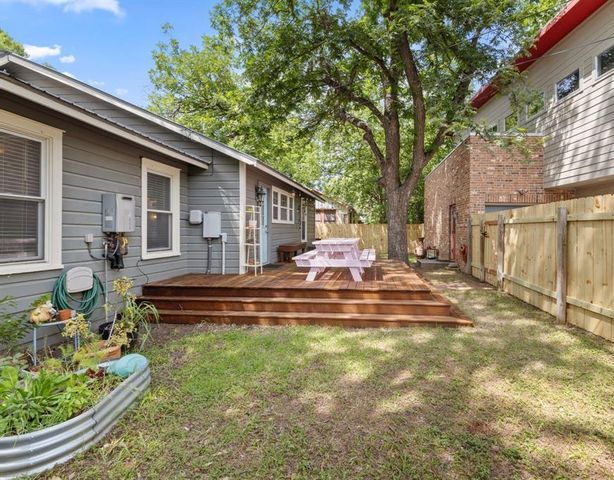 3801 Avenue G A, Austin, TX 78751