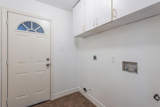 718 Saint Edwards Green Drive, Houston, TX 77015