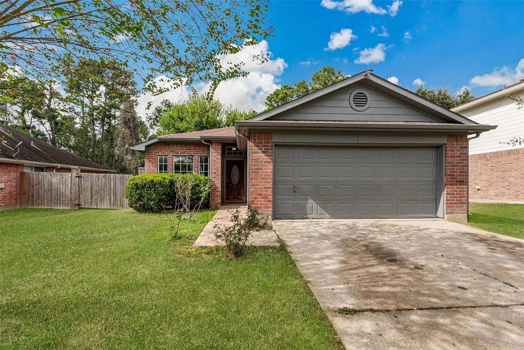 718 Saint Edwards Green Drive, Houston, TX 77015