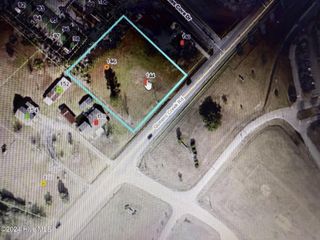 144 Queens Creek Road, Swansboro, NC 28584