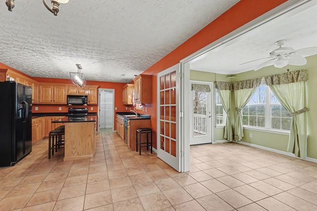 368 Sierra Springs Drive, Murphy, NC 28906