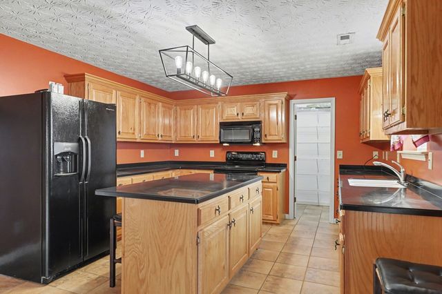 368 Sierra Springs Drive, Murphy, NC 28906