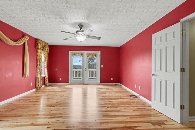 368 Sierra Springs Drive, Murphy, NC 28906