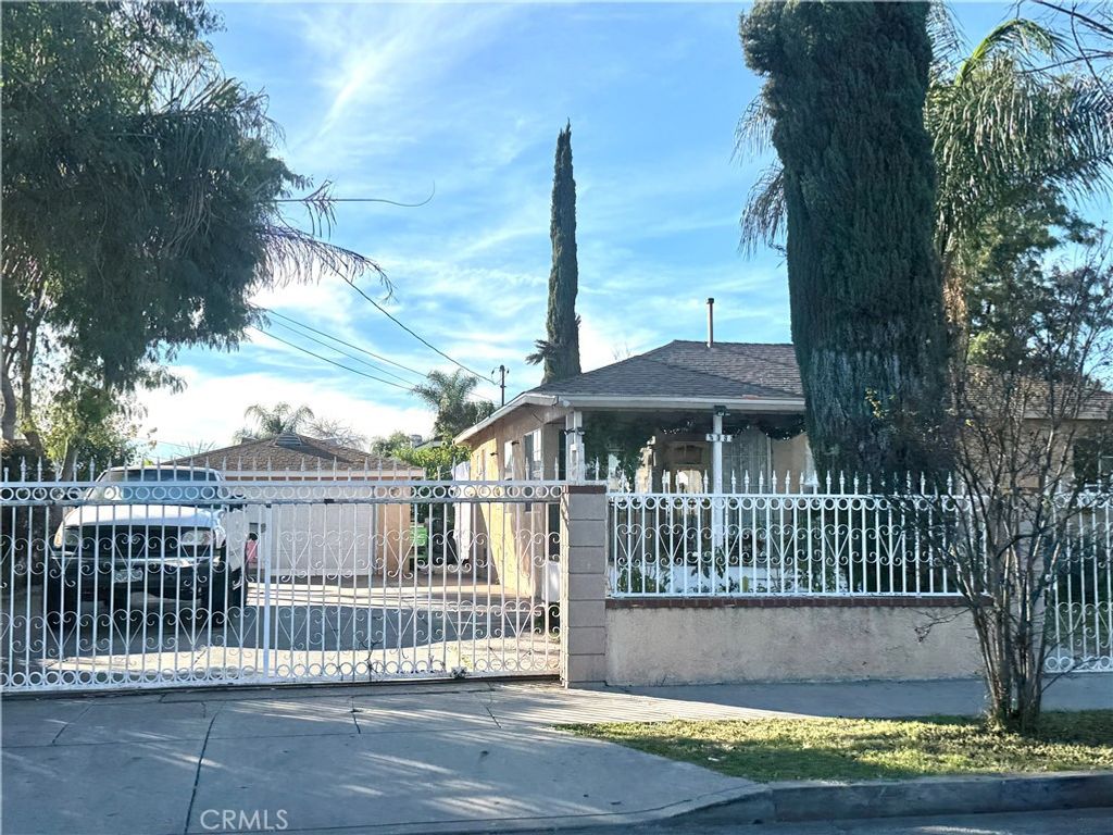 535 N Allyn, Ontario, CA 91764