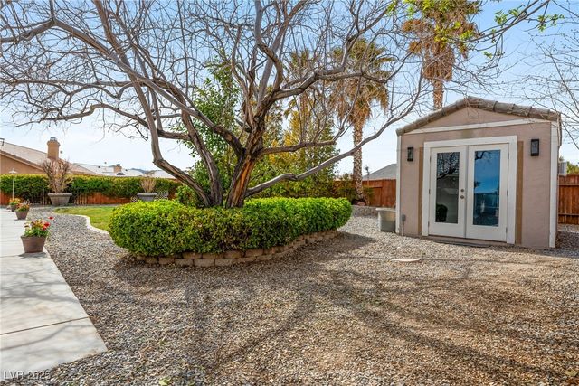 6860 Stubblefield Drive, Pahrump, NV 89061