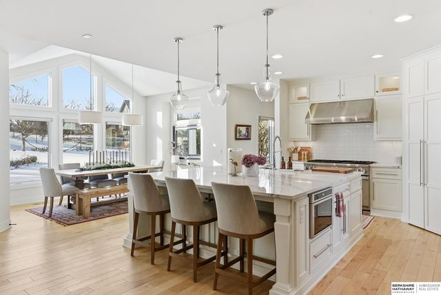 21815 Marinda Street, Elkhorn, NE 68022