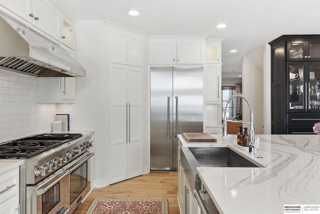 21815 Marinda Street, Elkhorn, NE 68022