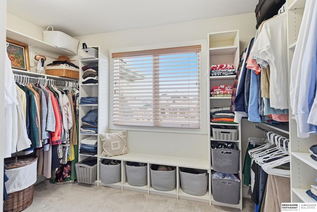 21815 Marinda Street, Elkhorn, NE 68022