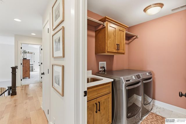 21815 Marinda Street, Elkhorn, NE 68022