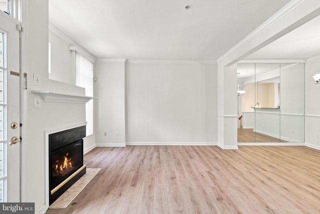 940 HARRISON CIR, Alexandria, VA 22304