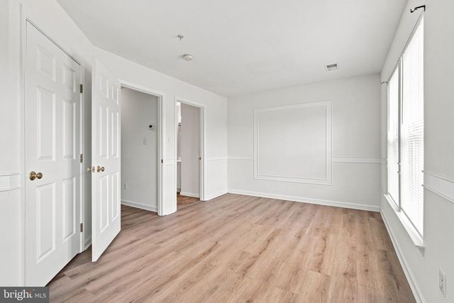 940 HARRISON CIR, Alexandria, VA 22304