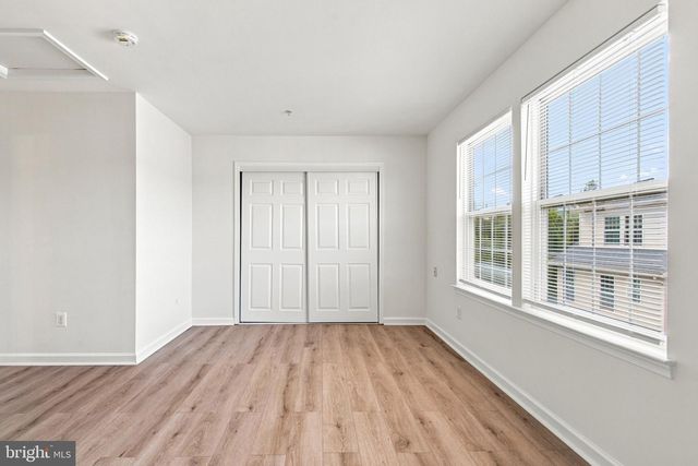 940 HARRISON CIR, Alexandria, VA 22304