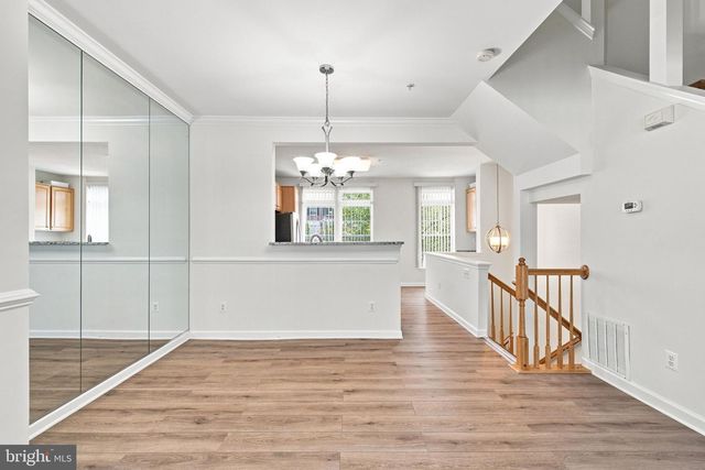 940 HARRISON CIR, Alexandria, VA 22304