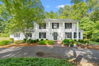 9766 S Westnedge Avenue, Portage, MI 49002