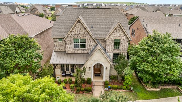 4003 Cinnabar Falls Way, Arlington, TX 76005