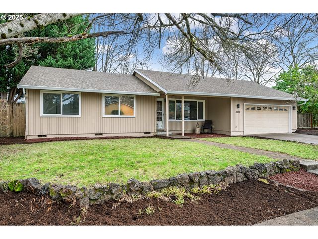 1916 Ne 13TH Ave, Hillsboro, OR 97124