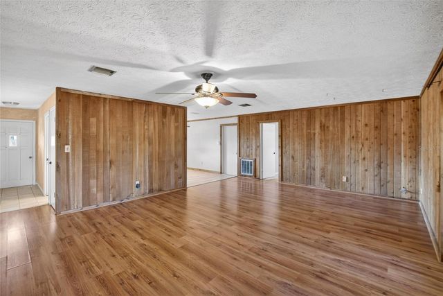 2112 SHERBROOK DRIVE, Valrico, FL 33594