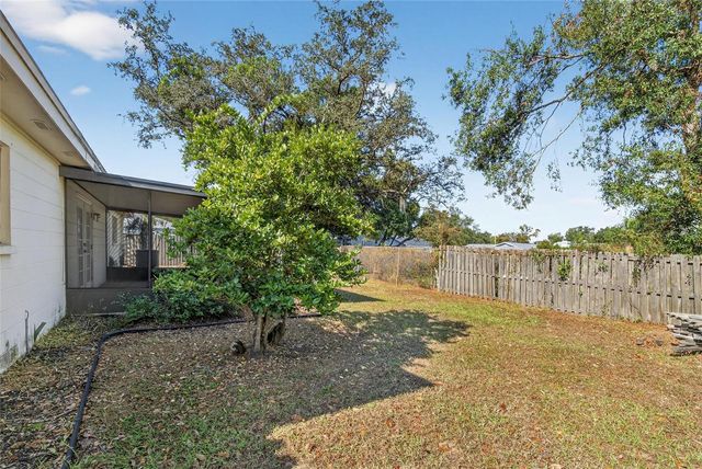 2112 SHERBROOK DRIVE, Valrico, FL 33594