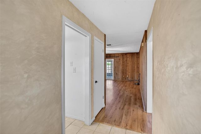 2112 SHERBROOK DRIVE, Valrico, FL 33594