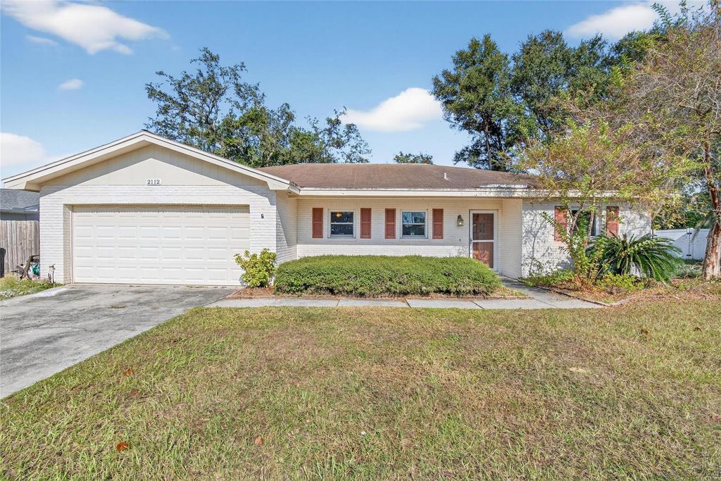 2112 SHERBROOK DRIVE, Valrico, FL 33594