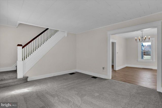 2715 PERKIOMEN AVE, Reading, PA 19606