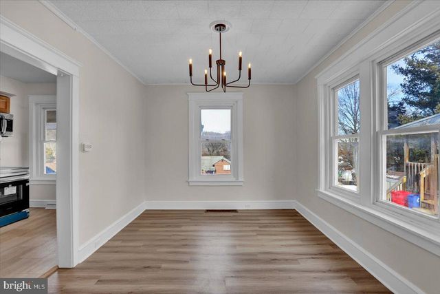 2715 PERKIOMEN AVE, Reading, PA 19606