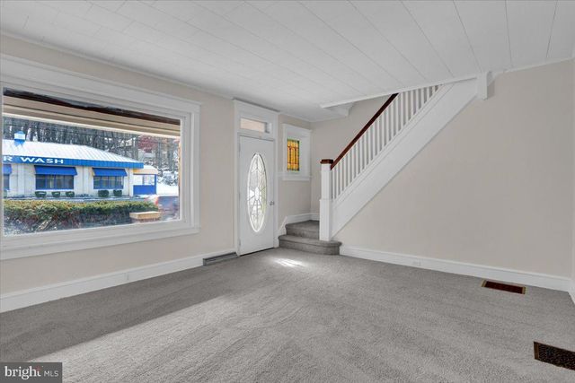 2715 PERKIOMEN AVE, Reading, PA 19606