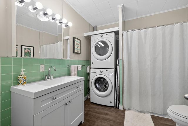 44096 Woodman Drive, Paw Paw, MI 49079