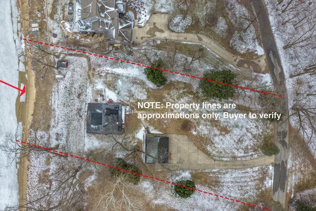 44096 Woodman Drive, Paw Paw, MI 49079