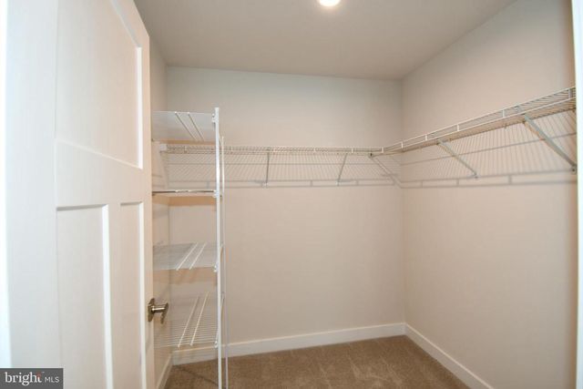 4512 BRIARHAVEN DR, Fredericksburg, VA 22408