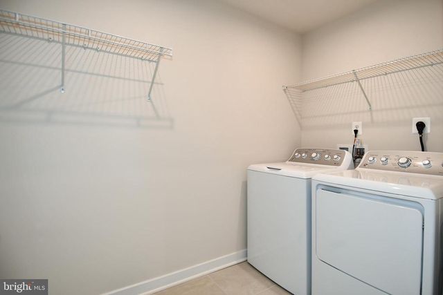 4512 BRIARHAVEN DR, Fredericksburg, VA 22408