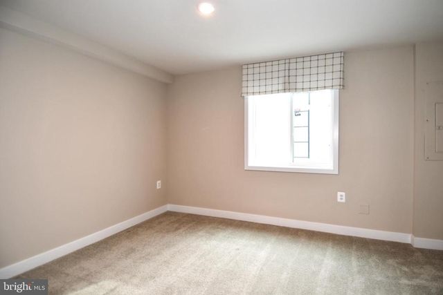 4512 BRIARHAVEN DR, Fredericksburg, VA 22408