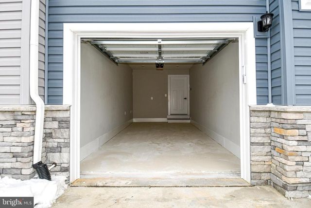 4512 BRIARHAVEN DR, Fredericksburg, VA 22408