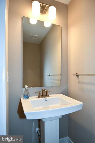 4512 BRIARHAVEN DR, Fredericksburg, VA 22408