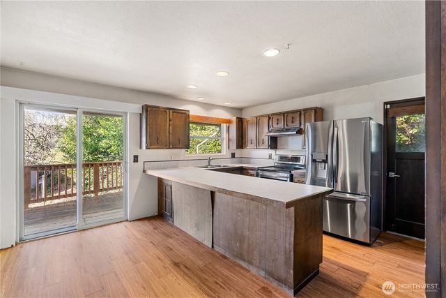 209 W Chenault Avenue, Hoquiam, WA 98550